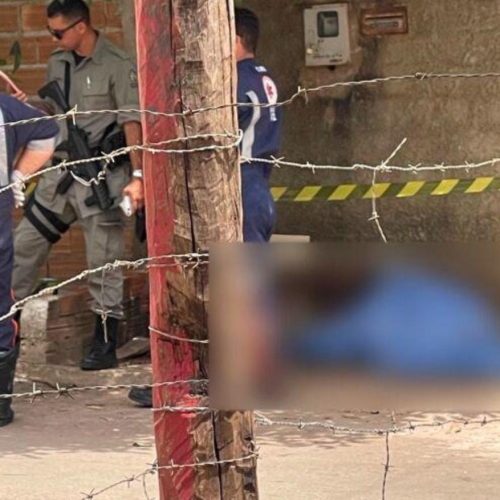 Homem leva pedrada na cabeça e mata próprio filho com tiro durante briga.