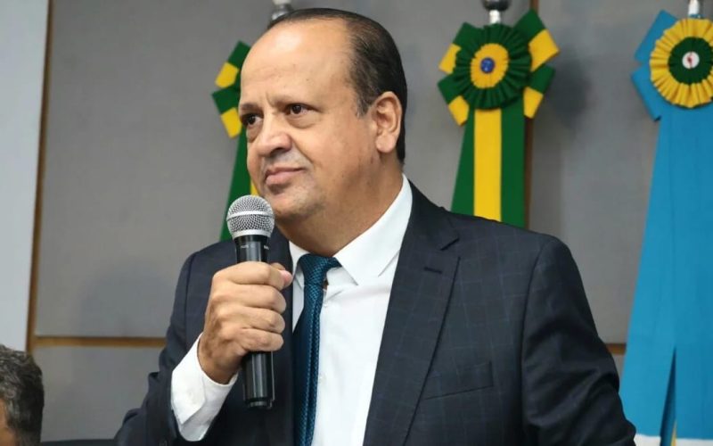 Prefeito anuncia revogação da taxa do turismo em Caldas Novas