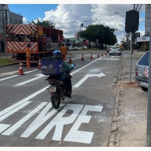 Prefeitura de Goiânia começa a implantar conversão à direita no trânsito