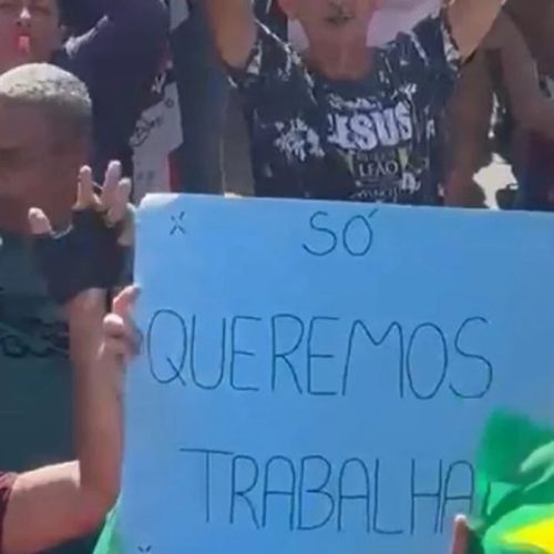 Ambulantes da 44 fazem novo protesto
