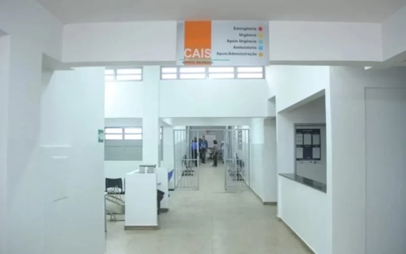 Médicos de Goiânia compram remédios do próprio bolso para atender pacientes, desabafa profissional.